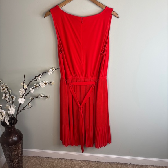 Lane Bryant Pleated Chiffon Fit & Flare Dress NWT Size 14/16 - Picture 4 of 6